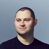 A headshot of Mark Gurman