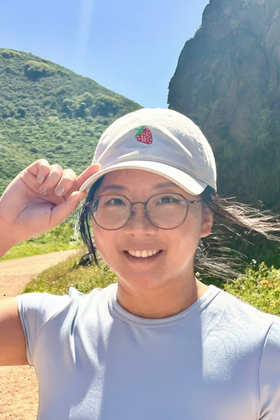 A headshot of Qiwei Li